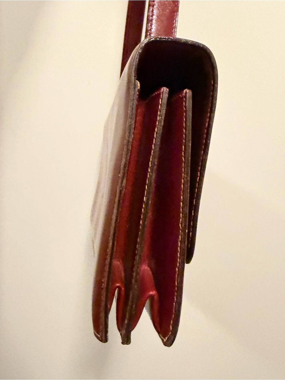 Hermes Burgundy Leather Shoulder Bag with Gold Hardware - Picture 4 of 7